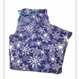NWT Plush Pajama Pants Purple Size L.